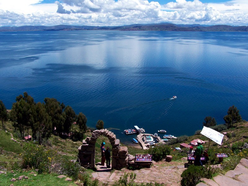 Excursión Islas Uros – Taquile