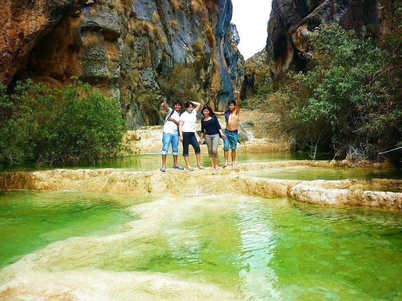 AGUAS TURQUESAS DE HUANCARAYLLA
